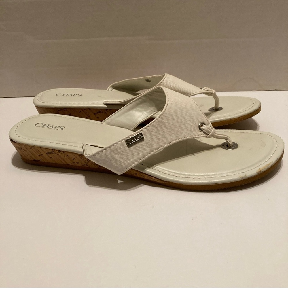 Chaps Women’s Size 9-10 White Flip Flops Slip On Thongs‎